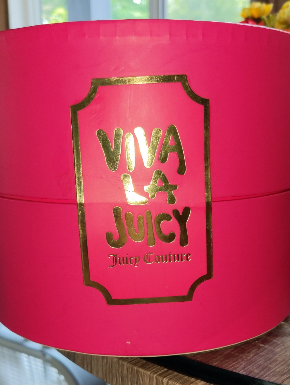 Juicy Couture Viva La Juicy Empty Gift Box Round Magnetic Closure Ribbon Hinges